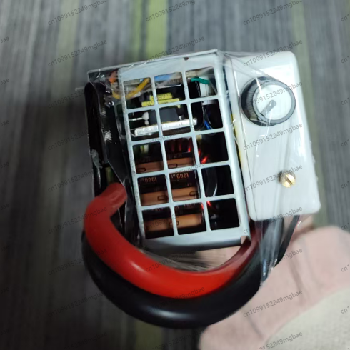 Ładowarka do akumulatorów Li-i – Solar Powered Charger recenzja i cena